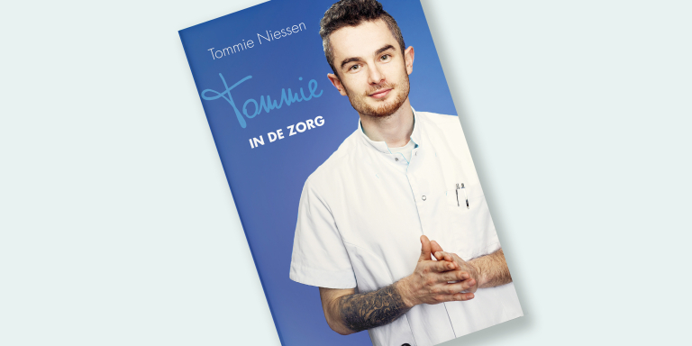 Tommie in de zorg - Tommie Niessen